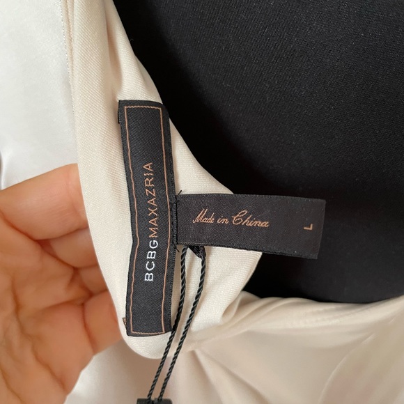 Gorgeous one shoulder summer dress. Beautiful soft ivory/cream. - Picture 3 of 12